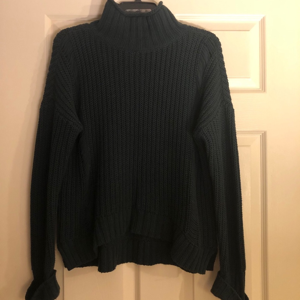 EXPRESS chunky mock neck dark green sweater size S